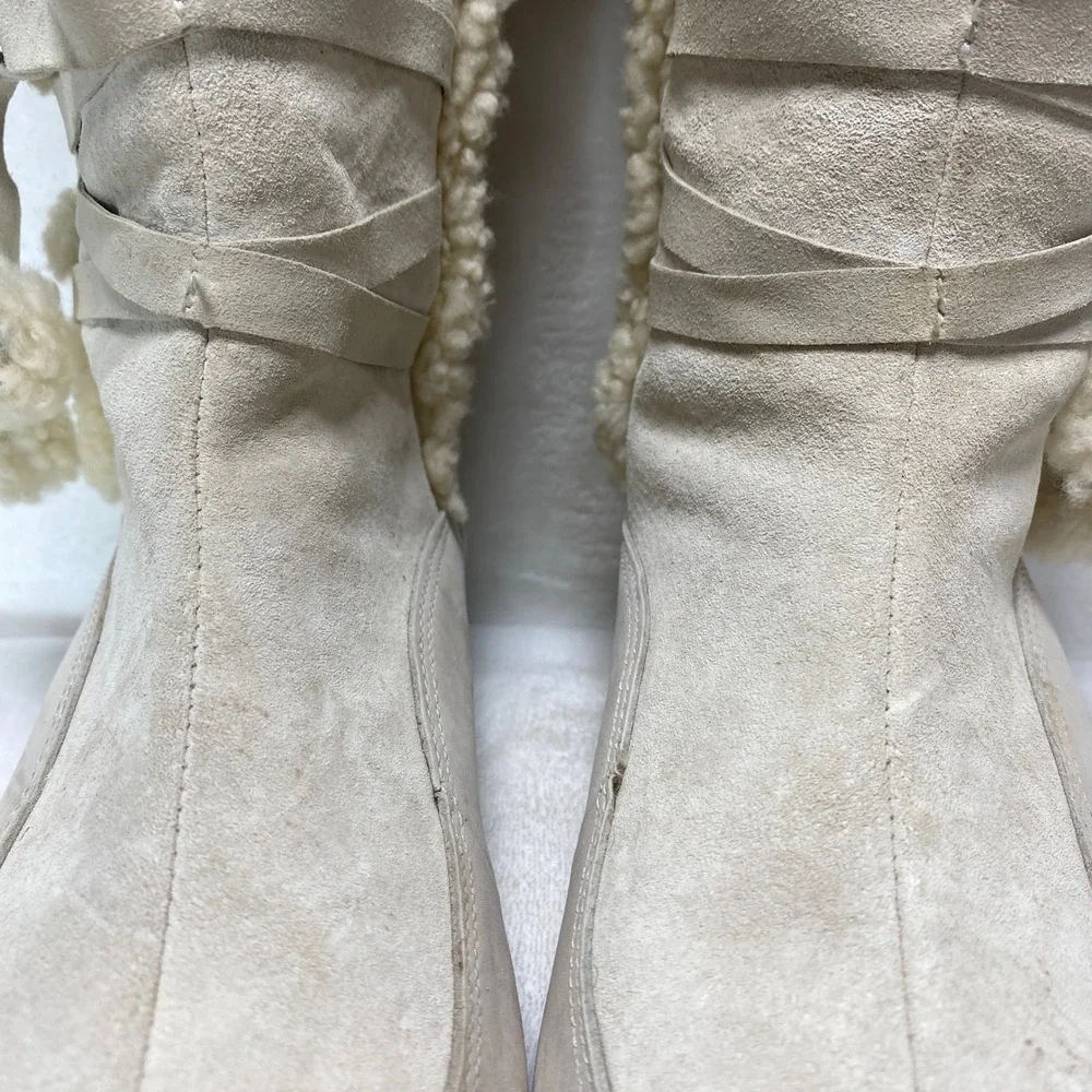 The North Face Womens Insulated Primaloft Shearling Boots Cream Suede  7‎